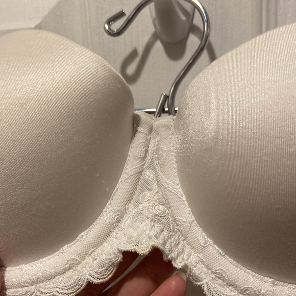 WonderBra White Lace Strapless Bra 32B (No Straps) - Picture 5 of 16
